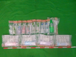 Hong Kong Customs seized a total of about 7.9 kilograms of suspected ketamine with an estimated market value of $3.2 million at Hong Kong International Airport on February 17 and yesterday (February 20). Photo shows the suspected ketamine seized yesterday.