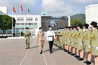 Hong Kong Customs held a passing-out parade, including a Chinese-style flag-raising ceremony and foot drill performance, for the 129th-132nd Customs Inspector Induction Courses and the 475th-478th Customs Officer Induction Courses at the Hong Kong Customs College today (October 19). Photo shows the Commissioner of Customs and Excise, Mr Hermes Tang, inspecting the parade.