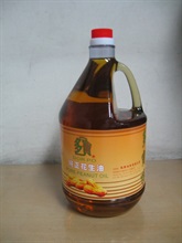 The seized 'Dor Po Brand' cooking oil was found to contain about 50% soybean oil.