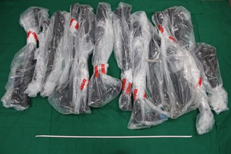 香港海关六月二十八日在香港国际机场检获约三十公斤怀疑氯胺酮，估计市值约一千六百万元。图示用作收藏毒品的汽车传动轴。