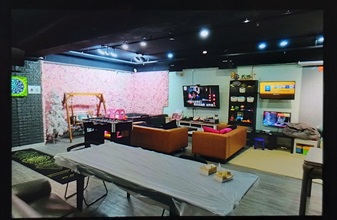 Hong Kong Customs yesterday (August 3) conducted an enforcement operation codenamed "Magpie" in Kwun Tong, Lai Chi Kok and Tuen Mun to combat illegal activities involving party room operators providing infringing karaoke songs to customers in the course of business. Photo shows a party room in Tuen Mun raided by Customs officers.