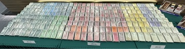 Hong Kong Customs on August 24 detected a large-scale seaborne cocaine trafficking case, and seized about 302 kilograms of suspected cocaine with an estimated market value of about $230 million at the Kwai Chung Customhouse Cargo Examination Compound. Photo shows the suspected cocaine seized.