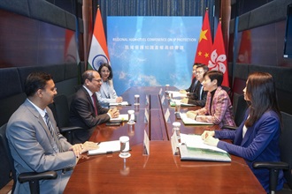 Hong Kong Customs is organising the Regional High-Level Conference on IP Protection from today (March 12) to March 14. Photo shows a bilateral meeting held between Hong Kong Customs and Indian Customs.