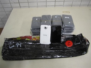 Unmanifested smartphones seized from a lorry in another case in Lok Ma Chau.