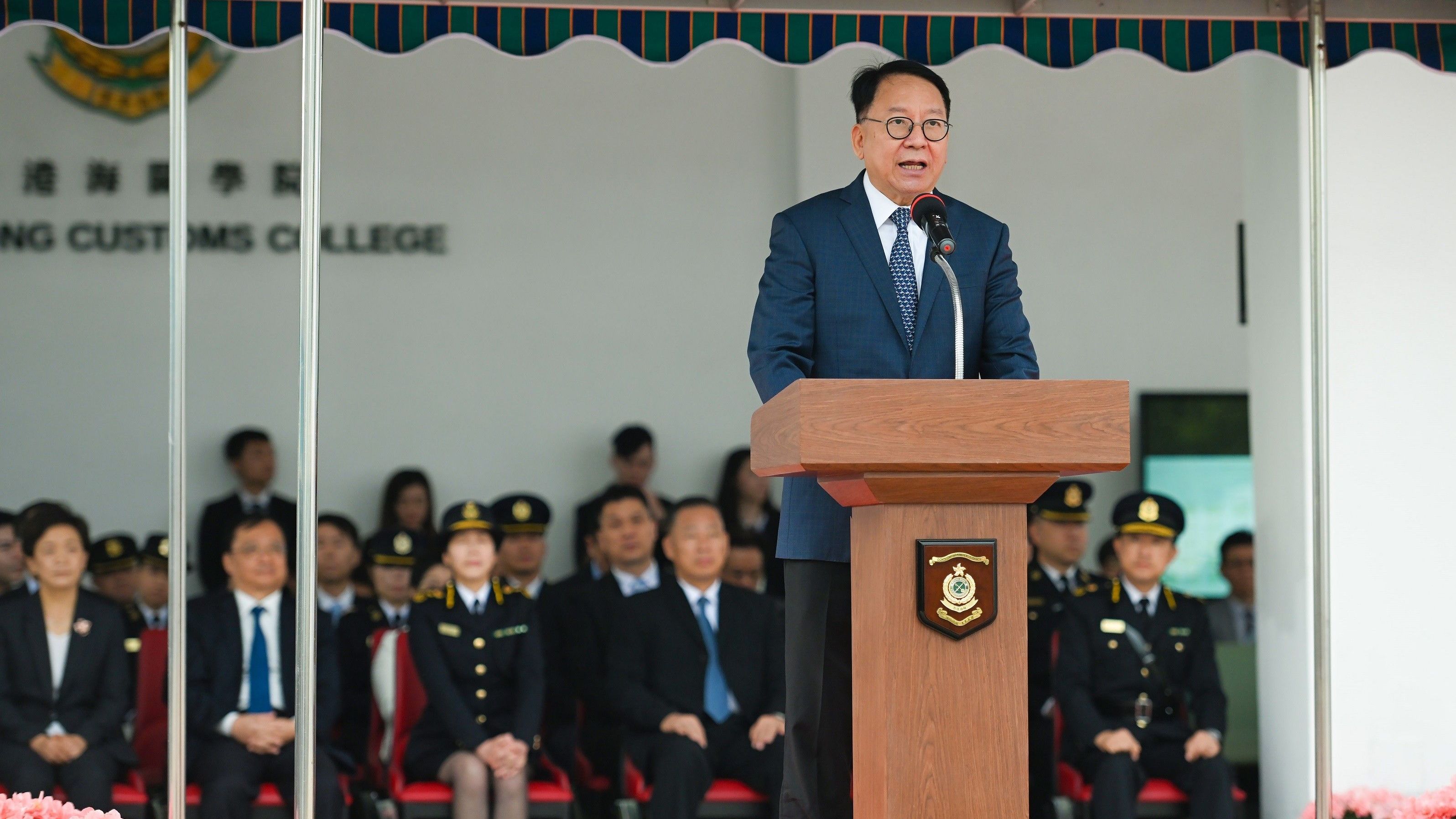 Chief Secretary for Administration  Inspects Passing-out Parade 