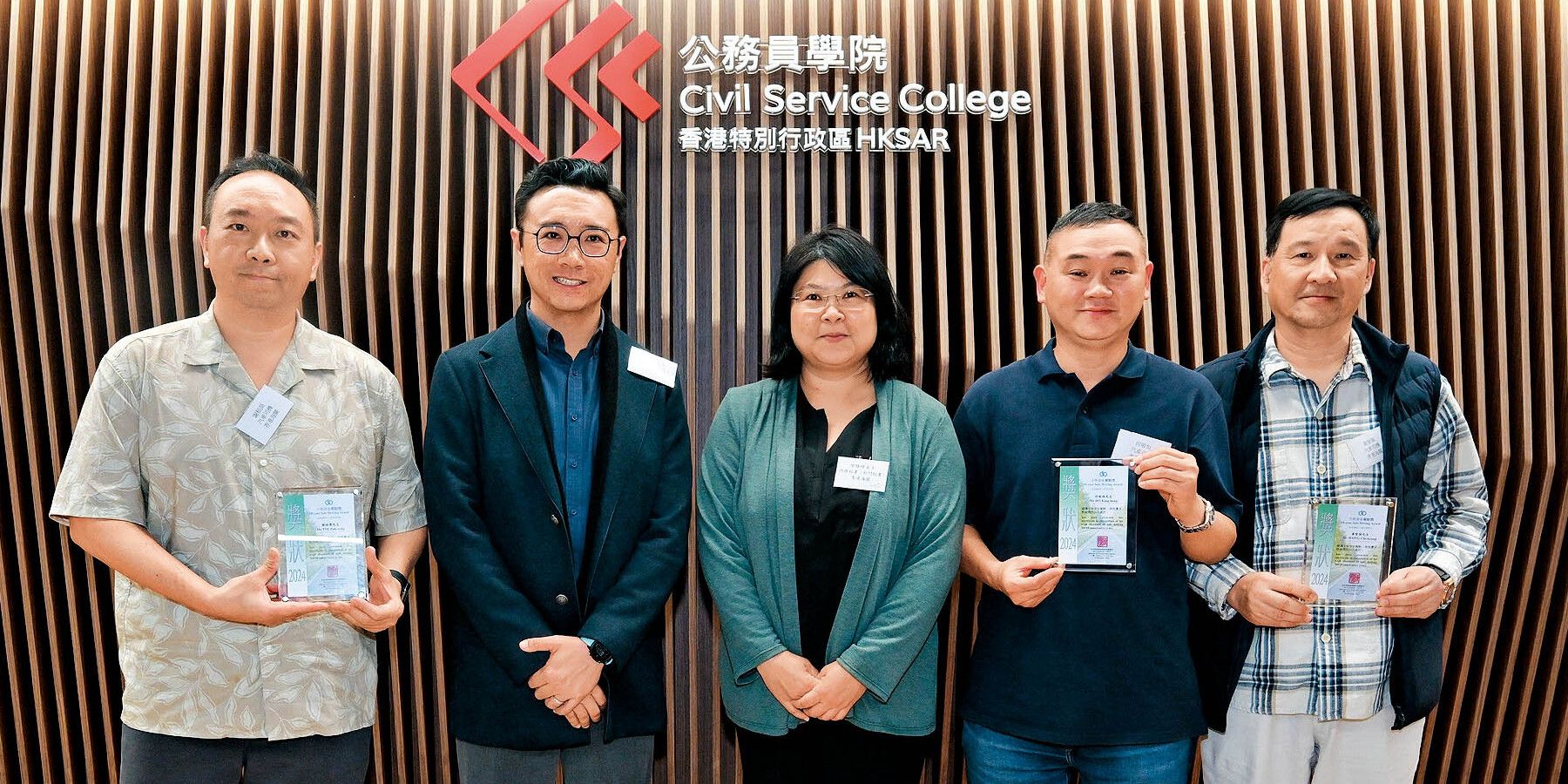 十名部門司機榮獲政府物流服務署 二○二四年安全駕駛獎