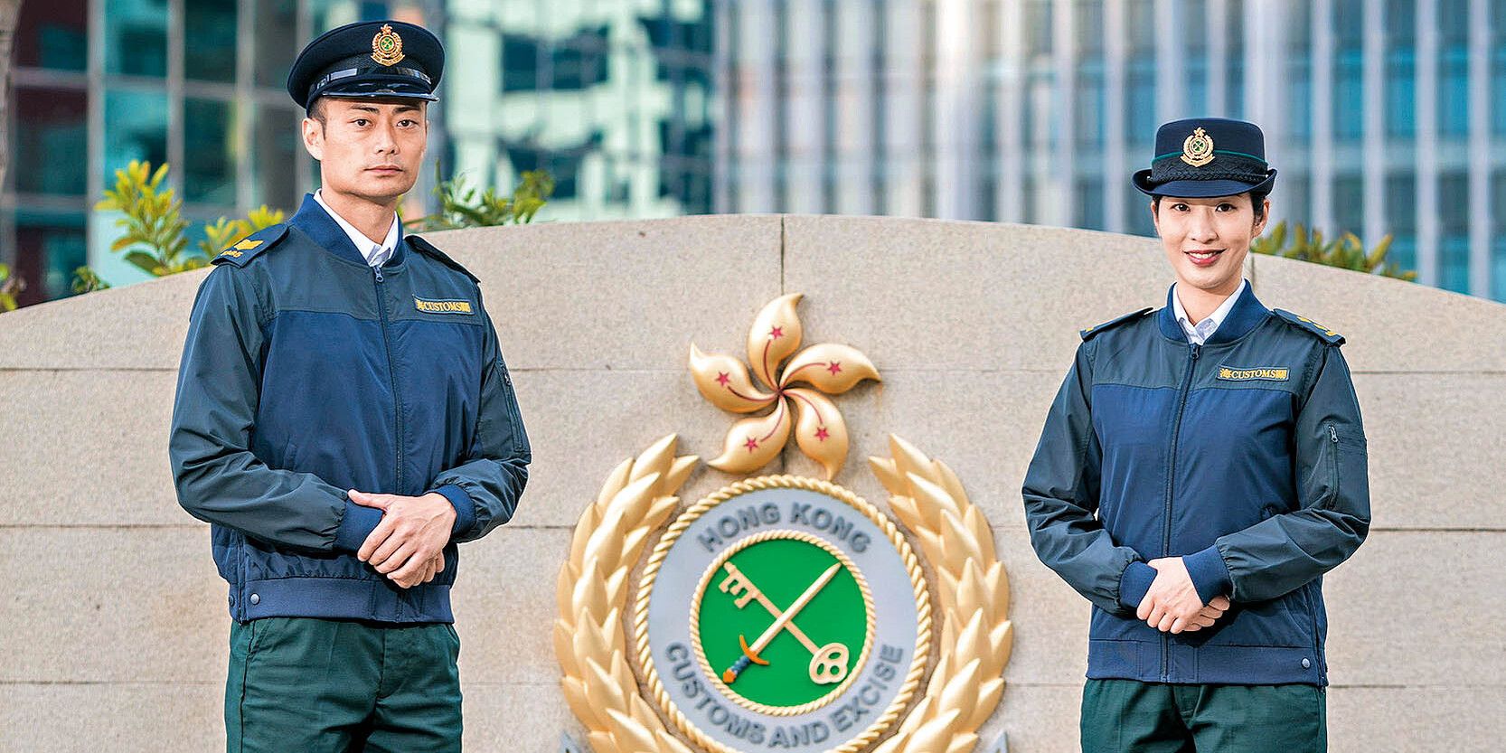 New Uniforms for Customs Officers: Stylish, Authoritative and Suitable for All-Seasons