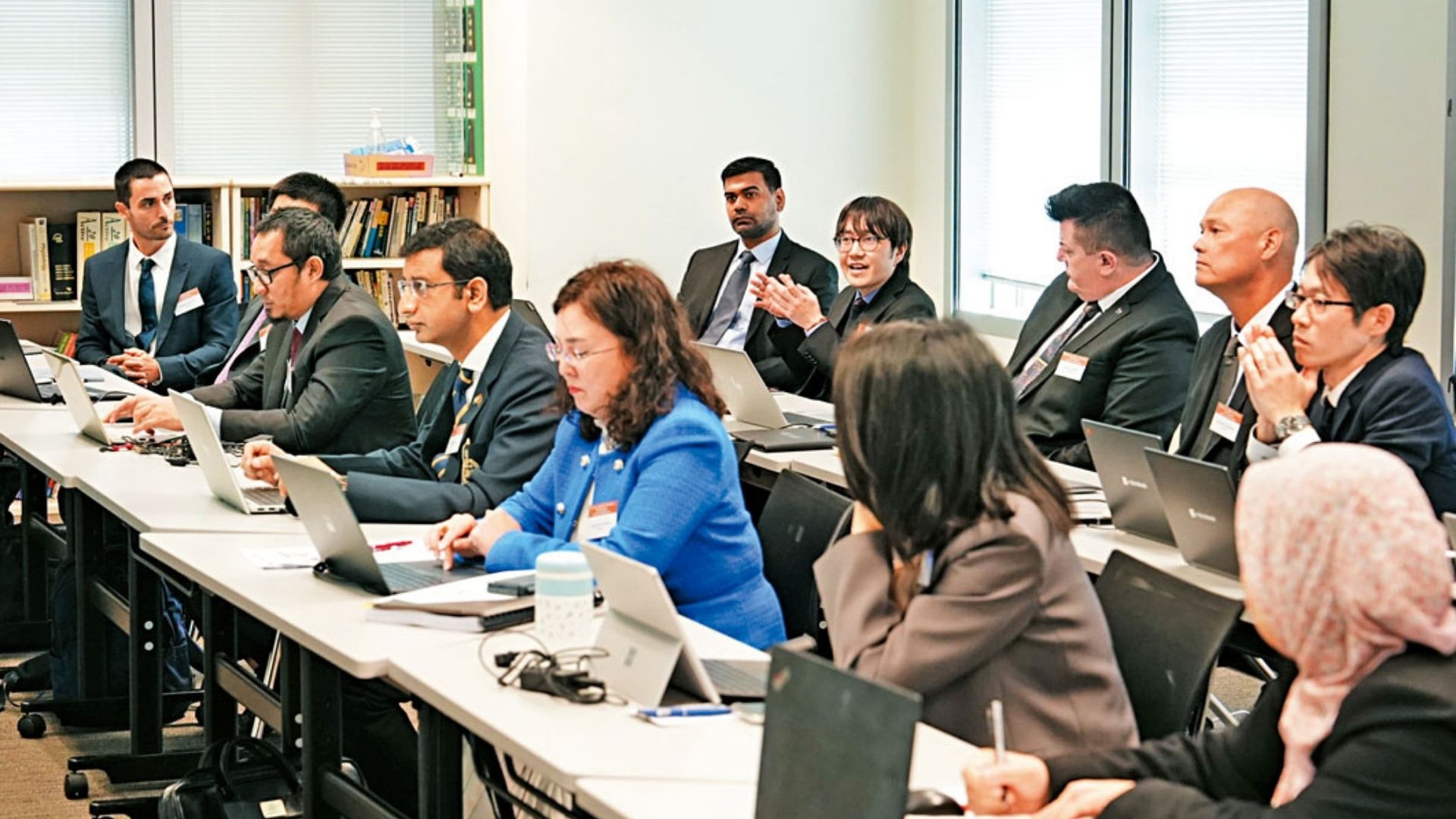 Hong Kong Customs hosts Pre-accreditation Workshop on AEO Programmes for Asia-Pacific Region with WCO