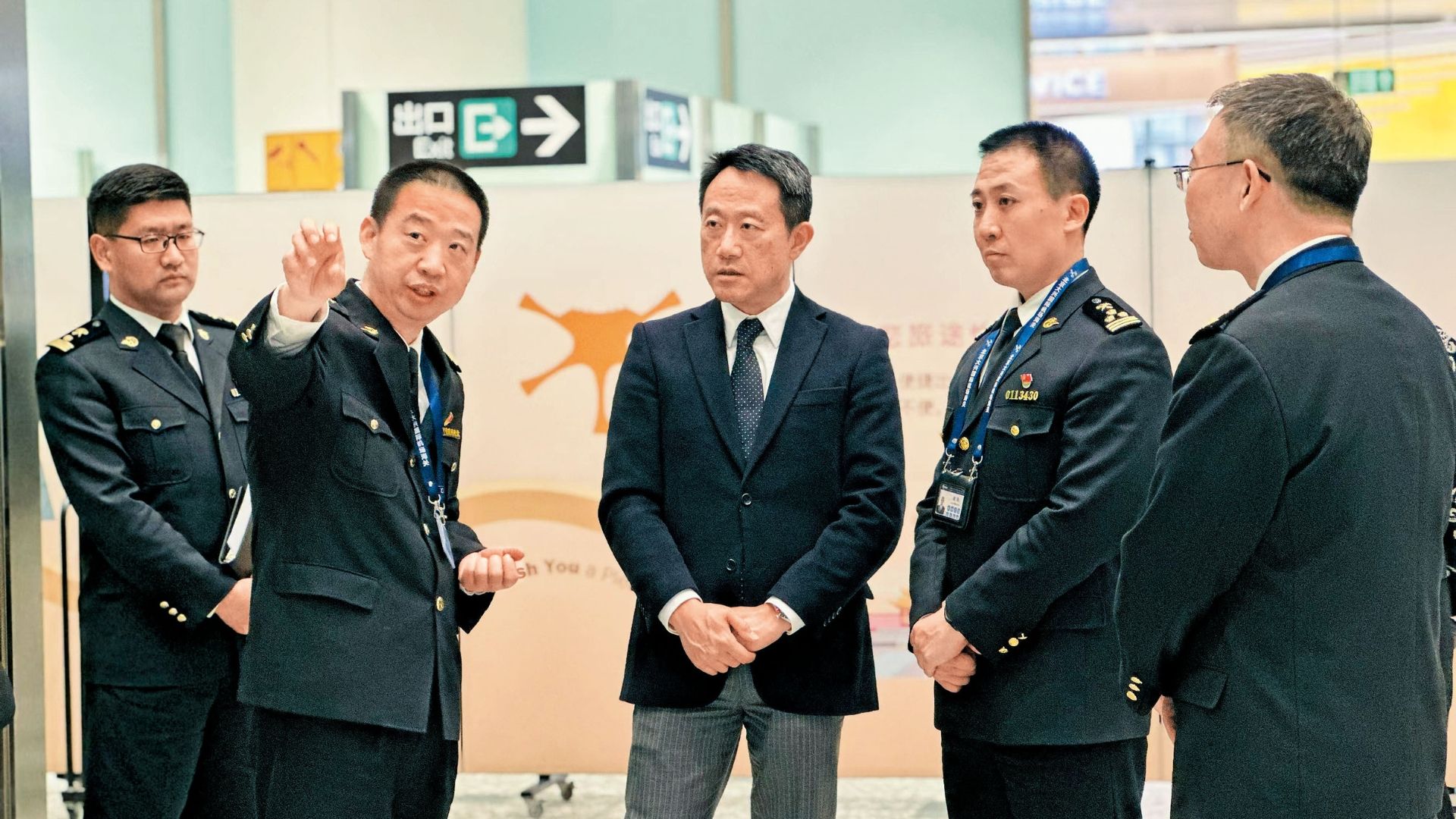 Customs Commissioner meets Minister of General Administration of Customs