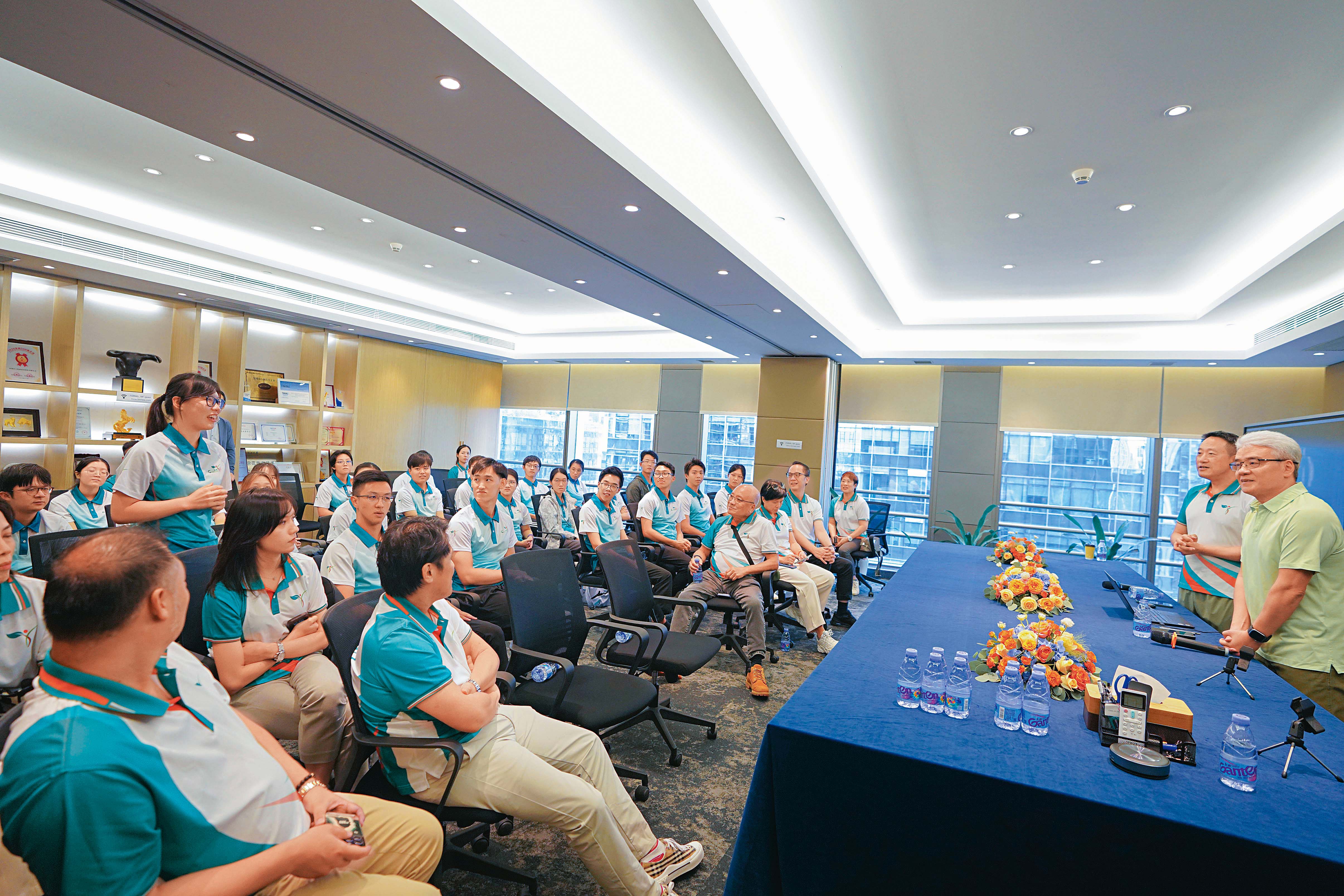 Customs YES organises "Shenzhen Innovation and Technology Exploration Day"