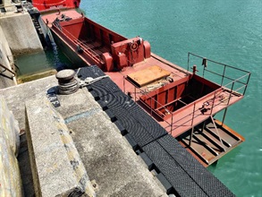 Hong Kong Customs detected a suspected smuggling case using cargo vessel, barges and tugboats off Lung Kwu Chau on October 15. Preliminary figures show that about 240 tonnes of suspected smuggled frozen meat and 600 cartons of fruit with a total estimated market value of about $20 million were seized. Picture shows the cargo vessel detained.