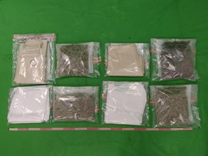 香港海關一月十二日在香港國際機場檢獲約兩公斤懷疑大麻花，估計市值約四十一萬元。