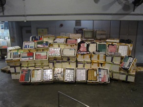 Hong Kong Customs mounted a territory-wide operation yesterday and today (August 2 and 3) and seized more than 1.23 million suspected illicit cigarettes with an estimated market value of about $3.3 million and a duty potential of about $2.4 million.