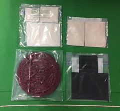 Hong Kong Customs yesterday (September 8) seized about 1.5 kilograms of suspected cocaine and suspected methamphetamine with an estimated market value of about $1 million in total in Kwu Tung, Sheung Shui.