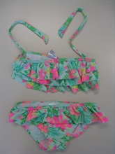 Hong Kong Customs today (September 15) alerted members of the public to potential strangulation hazards posed by the cords of two models of children's swimwear. Photo shows one of the two models of children's swimwear.