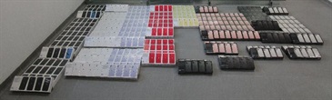 Hong Kong Customs yesterday (September 20) seized 510 suspected smuggled smart phones with an estimated market value of about $4.1 million at the Hong Kong-Zhuhai-Macao Bridge (HZMB) Hong Kong Port.