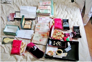 Part of the valuables seized by Hong Kong Customs.