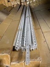 Hong Kong Customs yesterday (November 29) conducted an operation against the sale of counterfeit corner strips and seized about 115 000 suspected counterfeit items with an estimated market value of about $1 million. Photo shows the suspected counterfeit corner strips seized.