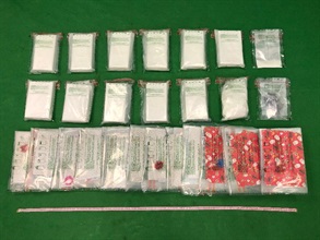 Hong Kong Customs yesterday (December 6) detected two cross-boundary drug trafficking cases through passenger channel at Hong Kong International Airport and seized a total of about 24 kilograms of suspected cocaine with an estimated market value of about $30 million. Photo shows the suspected cocaine seized in the second case.