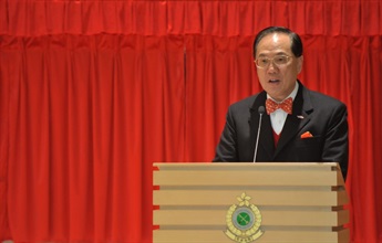 The Chief Executive, Mr Donald Tsang, officiated at the opening ceremony of the Hong Kong Customs Headquarters Building this afternoon (February 21). Picture shows Mr Tsang delivering a speech at the ceremony.