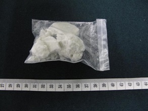 Hong Kong Customs detected seven suspected drug trafficking cases during passenger clearance at the Hong Kong-Macau Ferry Terminal from November 15 to yesterday (December 12). About 100 grams of suspected cocaine as well as different kinds of suspected dangerous drugs including a small amount of methamphetamine and cannabis with an estimated market value of about $110,000 were seized. Photo shows some of the suspected cocaine seized.