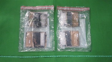 Hong Kong Customs seized a total of about 800 grams of suspected methamphetamine and 1.4 kilograms of suspected liquid cocaine with an estimated market value of about $1.95 million at Hong Kong International Airport on December 26. Photo shows the suspected methamphetamine seized.