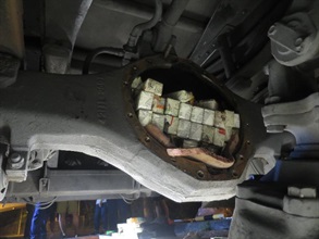 Goods were found hidden inside a false compartment at the rear axle differential unit of the lorry.