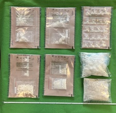 Hong Kong Customs yesterday (June 15) detected two drug trafficking cases in Chai Wan and Sham Shui Po and seized about 5.2 kilograms of suspected cocaine, about 760 grams of suspected ketamine and about 65g of suspected crack cocaine with a total estimated market value of about $6.5 million. Photo shows the suspected ketamine and suspected crack cocaine seized by Customs officers in Sham Shui Po.