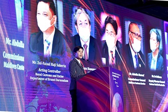 The Commissioner of Customs and Excise, Ms Louise Ho, gave a closing remarks to conclude the results yielded at the Regional Customs High-level Drug Enforcement Forum hosted by the Customs and Excise Department of Hong Kong today (February 16).