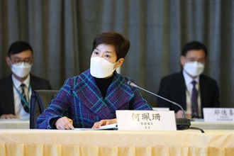 The High-level Meeting on Combating Smuggling Activities between Mainland, Hong Kong and Macao Customs was held by Hong Kong Customs, the Anti-Smuggling Bureau of the General Administration of Customs of the People's Republic of China and the Macao Customs Service at the Hong Kong Customs Headquarters Building today (February 17). Photo shows the Commissioner of Customs and Excise, Ms Louise Ho, speaking at the meeting.