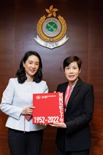 The Commissioner of Customs and Excise, Ms Louise Ho (right), today (October 10) met with the Chief Representative of the China Council for the Promotion of International Trade Representative Office in Hong Kong, Ms Wang Guannan (left), and her delegation in the Customs Headquarters Building.