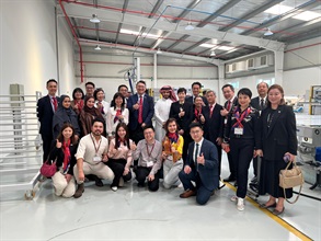 The Commissioner of Customs and Excise, Ms Louise Ho, today (April 22) led a delegation of Hong Kong Customs to visit the Bahrain Customs Affairs. Photo shows Ms Ho (second row, sixth left) visiting the Bahrain International Investment Park with the Honorary Consul of the Kingdom of Bahrain to the Hong Kong Special Administrative Region of the People's Republic of China, Mr Oscar Chow (third row, first right), and the Chairman of Asia, Africa and Middle East Committee of the Hong Kong General Chamber of Commerce, Mr Jonathan Lamport (second row, fourth left).