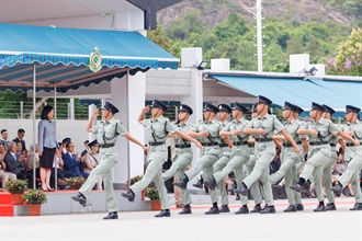 Hong Kong Customs held a Passing-out Parade for the 144th Inspector Induction Course and the 502nd-507th Customs Officer Induction Courses at the Hong Kong Customs College today (June 5). Photo shows passing-out officers performing the Chinese-style foot drill.