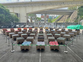 Hong Kong Customs conducted a four-week enforcement operation codenamed "Ocean Shield" from May 28 to June 27 to combat counterfeit and infringing goods activities involving cross-boundary transshipments by sea cargo and local deliveries. During the operation, Customs detected 36 related cases and seized about 157 000 items of suspected counterfeit goods with an estimated market value of over $72 million. Photo shows some of the suspected counterfeit goods seized.