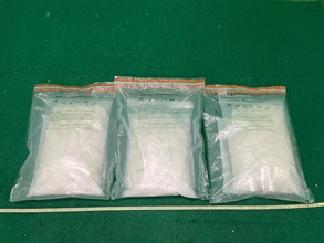 Hong Kong Customs yesterday (July 14) seized about 10 kilograms of suspected methamphetamine with an estimated market value of about $5.5 million at Hong Kong International Airport. Photo shows the suspected methamphetamine seized.