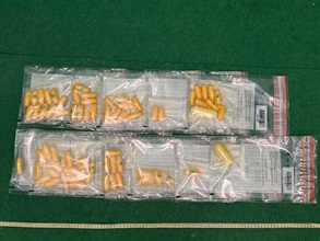 Hong Kong Customs on July 15 and yesterday (July 16) detected two drug trafficking cases involving air passengers at Hong Kong International Airport and seized about 1.1 kilograms of suspected cocaine and about 12kg of suspected cannabis buds with a total estimated market value of about $3.5 million. Photo shows the suspected cocaine seized.