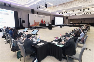 The 35th World Customs Organization (WCO) Asia/Pacific (A/P) Regional Contact Points Meeting held by Hong Kong Customs concluded today (October 17). Photo shows representatives from A/P customs administrations and the WCO's regional entities at the meeting.