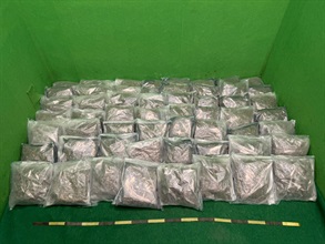 Hong Kong Customs detected a drug trafficking case involving an incoming passenger at Hong Kong International Airport today (November 5) and seized about 28 kilograms of suspected cannabis buds with an estimated market value of about $5.6 million. Photo shows the suspected cannabis buds seized.