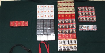 An incoming 51-year-old female passenger was sentenced to 40 days' imprisonment and fined $4,000 by the Fanling Magistrates' Courts today (November 13) for possessing 4 381 duty-not-paid cigarettes and failing to declare them to Customs officers, in contravention of the Dutiable Commodities Ordinance. Photo shows the duty-not-paid cigarettes seized.