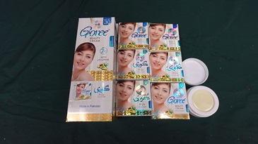 Hong Kong Customs and the Environmental Protection Department today (March 6) urged members of the public to stop using three types of whitening cream containing excessive mercury. Photo shows one type of the regulated mercury-added whitening creams involved in the case.