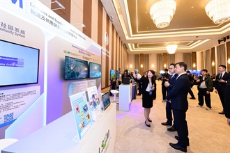 Hong Kong Customs, in the capacity of the World Customs Organization Vice-Chair for the Asia/Pacific Region, hosted the Regional Conference on Smart Customs starting March 11 for three consecutive days, with the conference concluding today (March 13). Photo shows innovation and technology companies setting up booths to showcase their latest technologies during the conference.