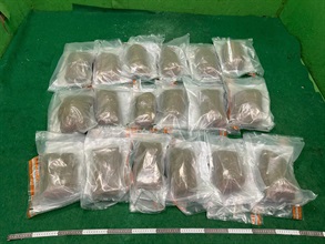 Hong Kong Customs yesterday (March 19) detected two dangerous drug cases and seized a total of about 23 kilograms of suspected ketamine with a total estimated market value of about $9.4 million at Hong Kong International Airport. Photo shows the suspected ketamine seized in the second case.