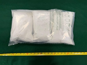 Hong Kong Customs detected two dangerous drugs cases yesterday (April 14), and seized a total of about 3.4 kilograms of suspected ketamine, 950 grams of suspected methamphetamine, 52g of suspected crack cocaine and 38 suspected etomidate capsules, with an estimated market value of about $1.9 million. Two persons suspected to be connected with the cases were arrested. Photo shows the suspected ketamine seized in the first case.