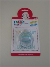The Customs and Excise Department today (October 4) urged parents to stop use of an unsafe baby's dummy immediately. The photo shows the baby's dummy of the brand Farlin (Model No. BF-001).