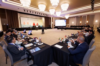 The 27th World Customs Organization (WCO) Asia/Pacific (A/P) Regional Heads of Customs Administrations Conference held by Hong Kong Customs concluded today (May 20). Photo shows representatives from A/P Customs administrations and the WCO's regional entities at the Conference.
