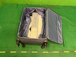 Hong Kong Customs detected two trafficking drugs cases involving baggage concealment at Hong Kong International Airport today (June 15), and seized a total of about 4.5 kilograms of suspected cannabis buds and 5kg of suspected ketamine with a total estimated market value of about $2.7 million. Photo shows the suspected ketamine seized in the second case.