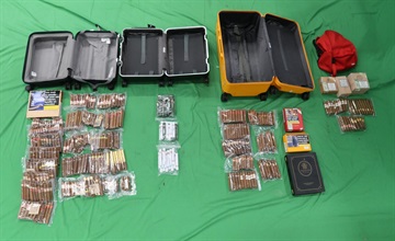 An incoming female passenger was sentenced to two months' imprisonment and fined $1,000 by the West Kowloon Magistrates' Courts today (July 14) for importing duty-not-paid cigars and failing to declare them to Customs Officers, in contravention of the Dutiable Commodities Ordinance. Photo shows the duty-not-paid cigars seized.